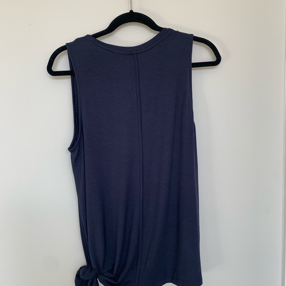 NWOT! ATHLETA Navy Cloudlight Asym / Side Tie Tank - L - Picture 10 of 13